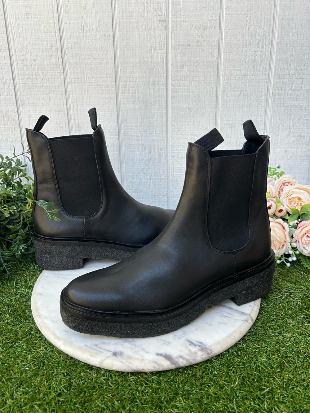 Loeffler Randall
Reggie Rubber Sole Chelsea Boots black 
$450 Sz  11.5 US 11 new - Picture 13 of 16